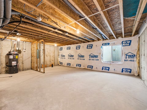 Tiny photo for 1721 E ALBION DR #1005, Salem, UT 84653 (MLS # 2173644)