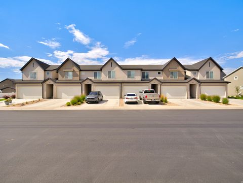 Tiny photo for 1721 E ALBION DR #1005, Salem, UT 84653 (MLS # 2173644)