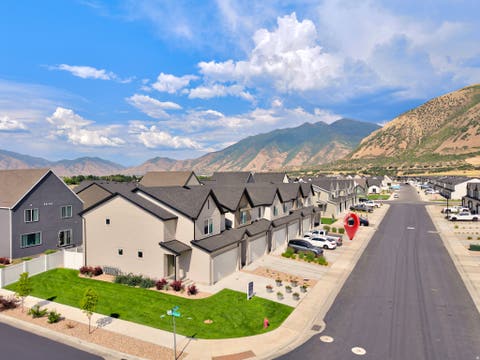 Tiny photo for 1721 E ALBION DR #1005, Salem, UT 84653 (MLS # 2173644)