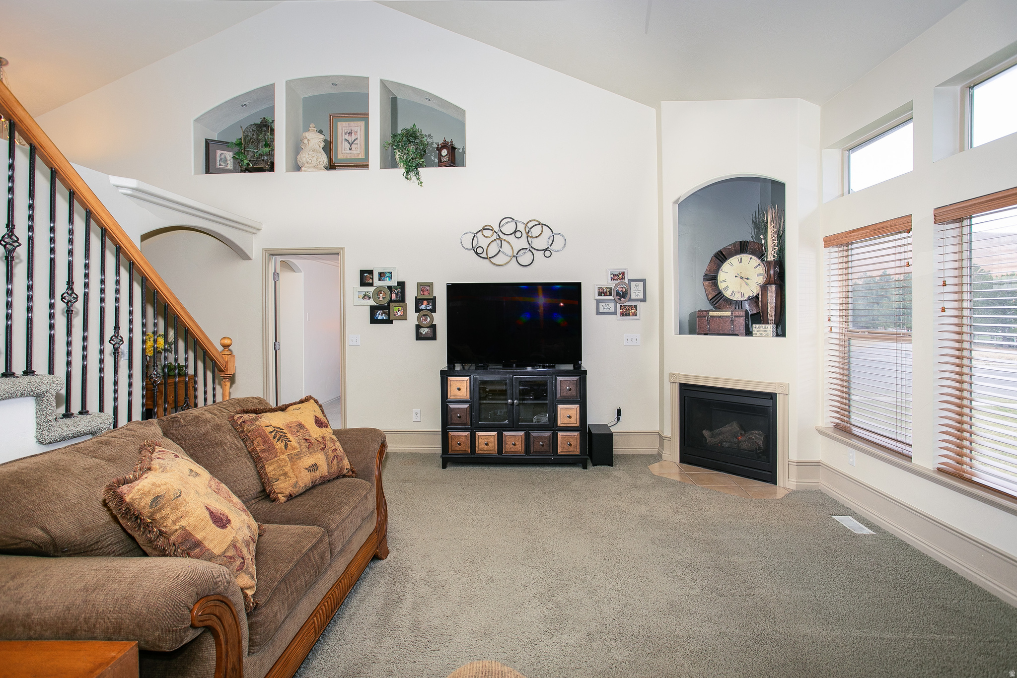 DEER MEADOW - Residential