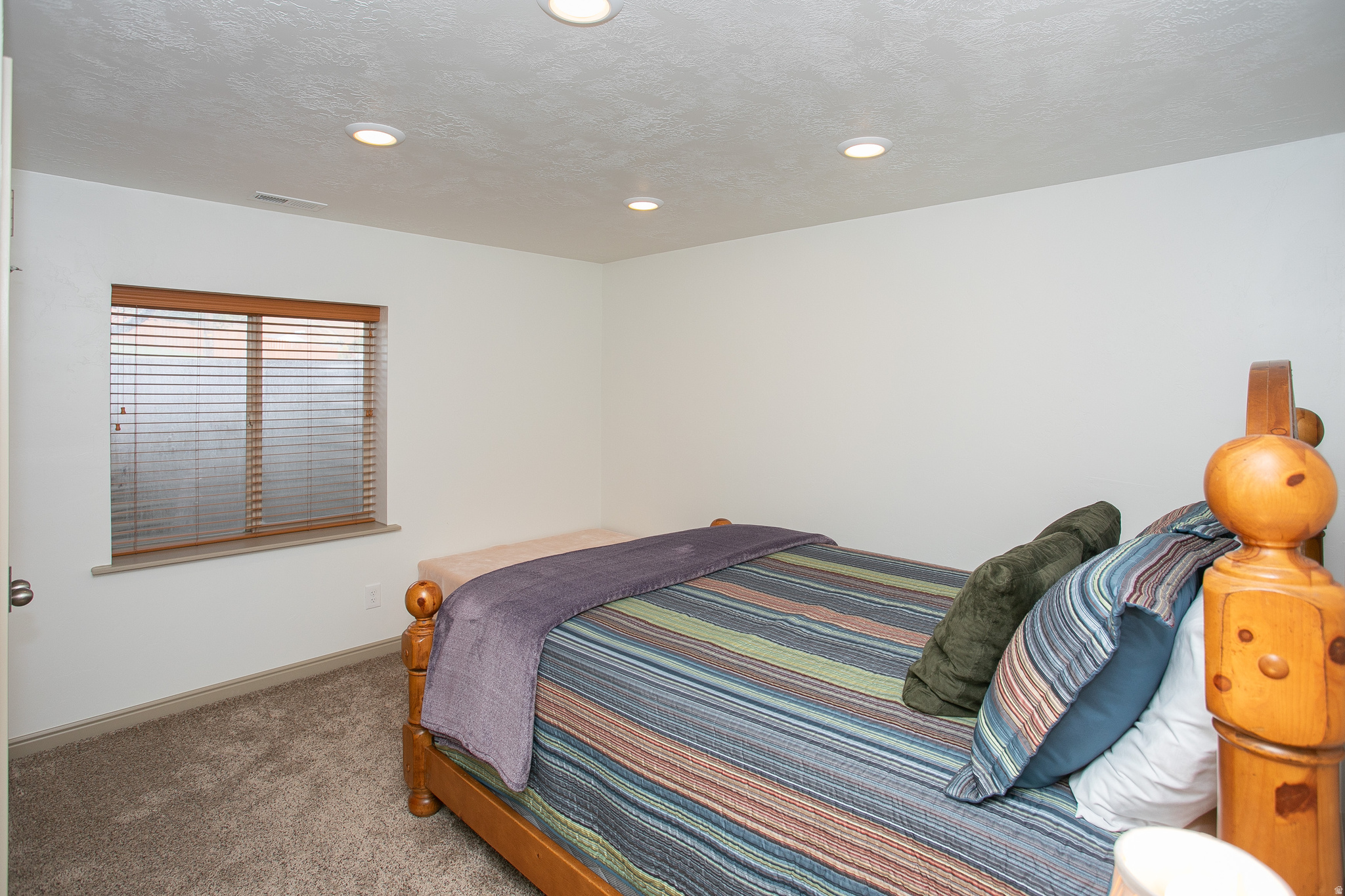 DEER MEADOW - Residential