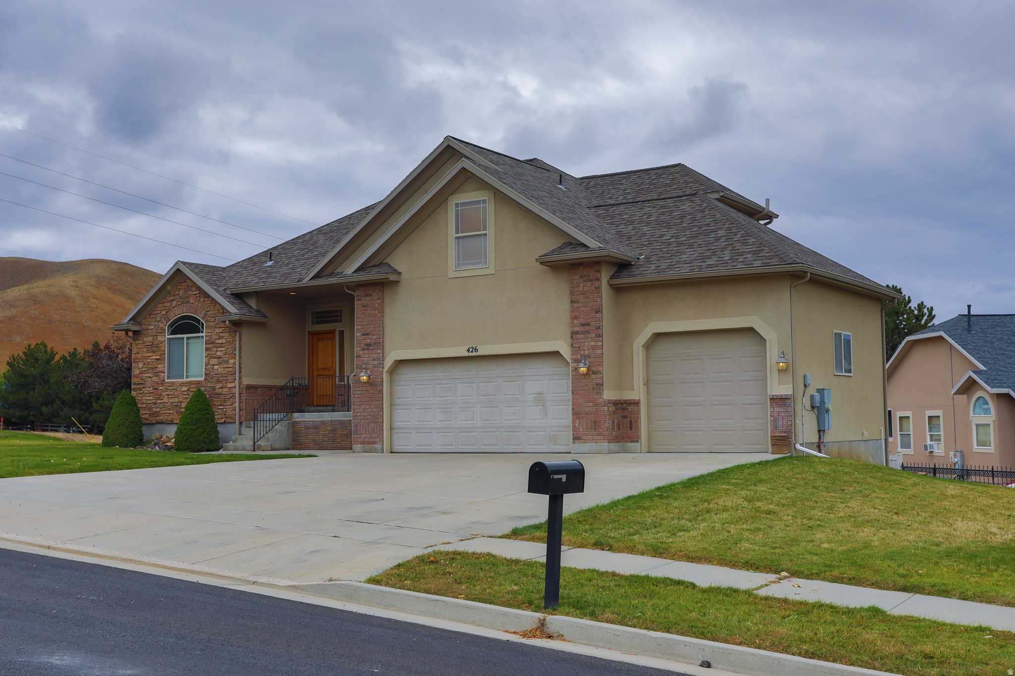 DEER MEADOW - Residential