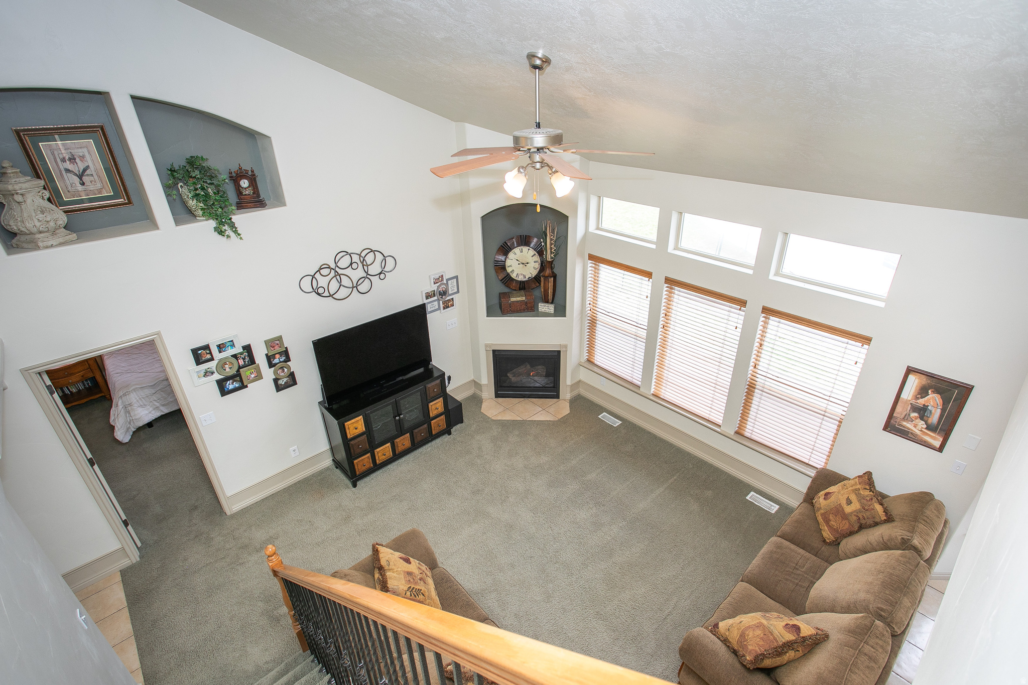 DEER MEADOW - Residential