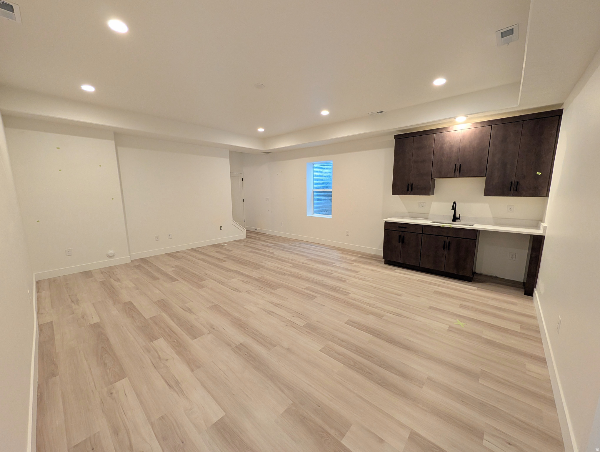 DAYBREAK - Residential