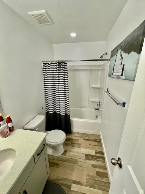 LEXINGTON TOWNS - Residential