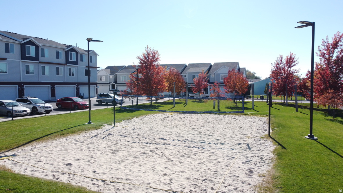 LEXINGTON TOWNS - Residential