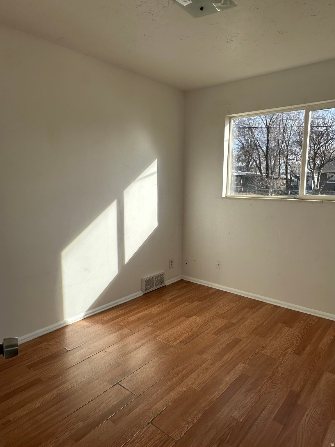 HILLSDALE SUB - Residential