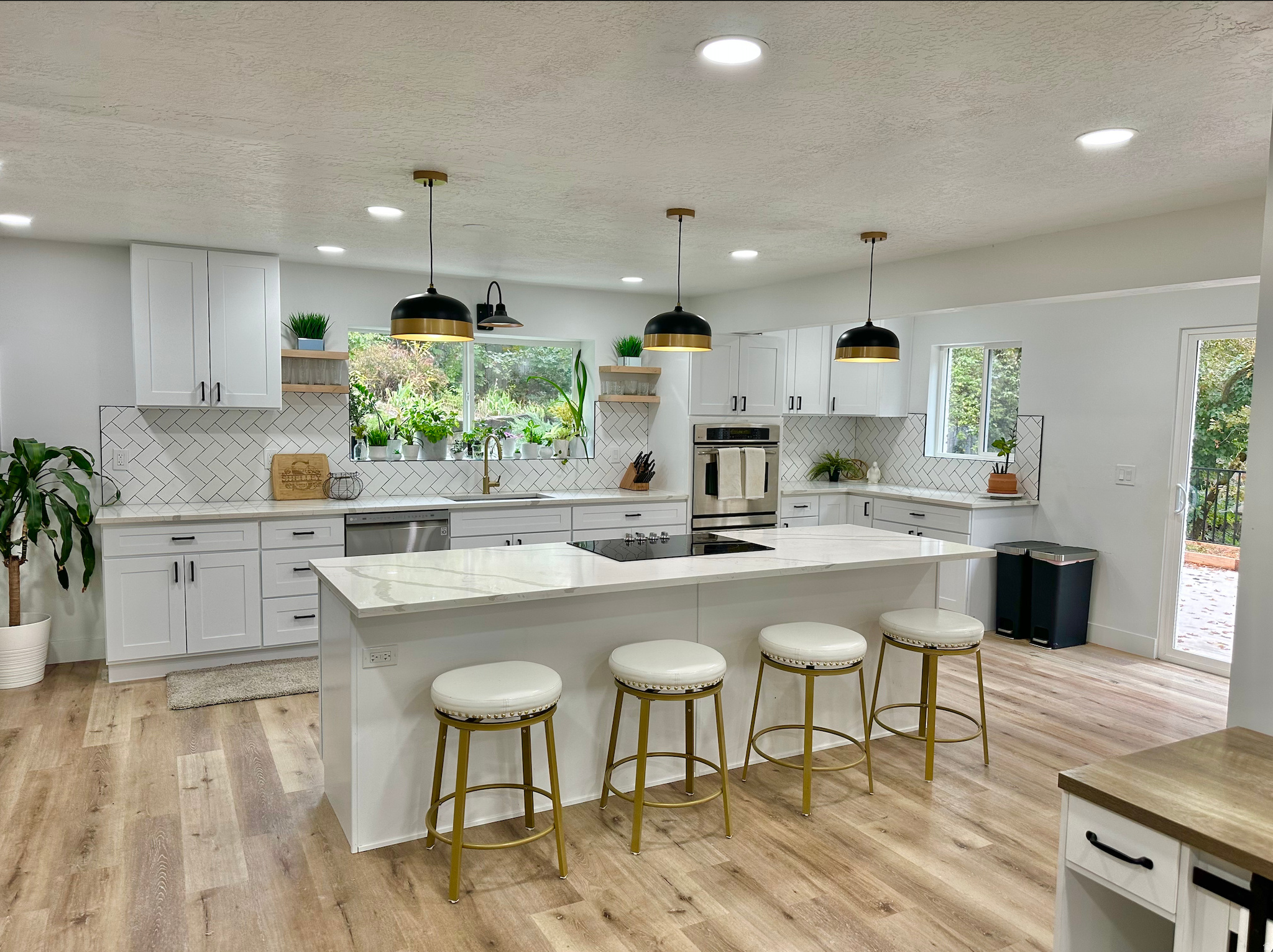 RIDGE - Residential