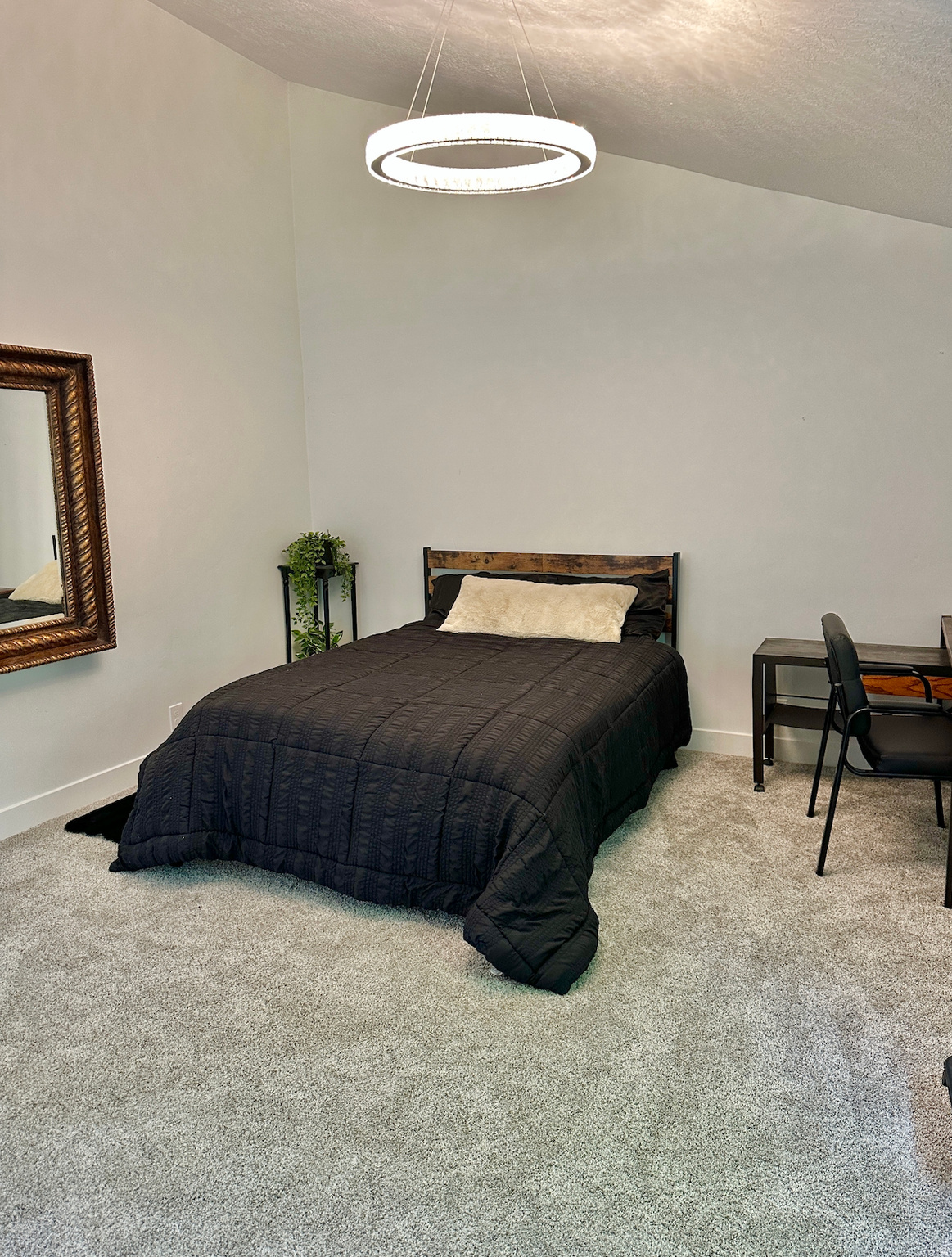 RIDGE - Residential
