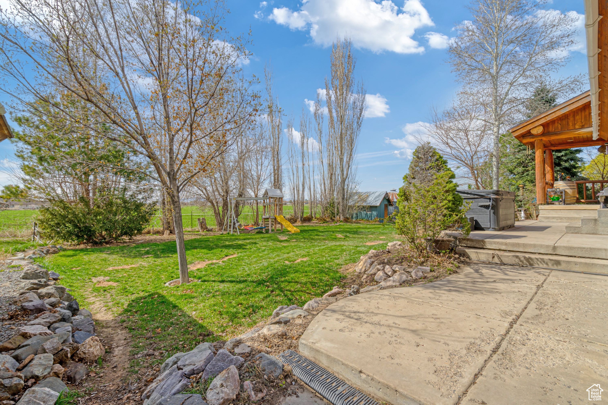5743 S 6300, Hooper, Utah image 37