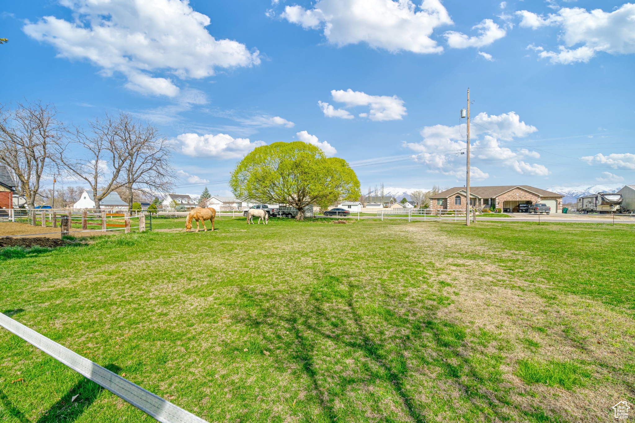 5743 S 6300, Hooper, Utah image 45