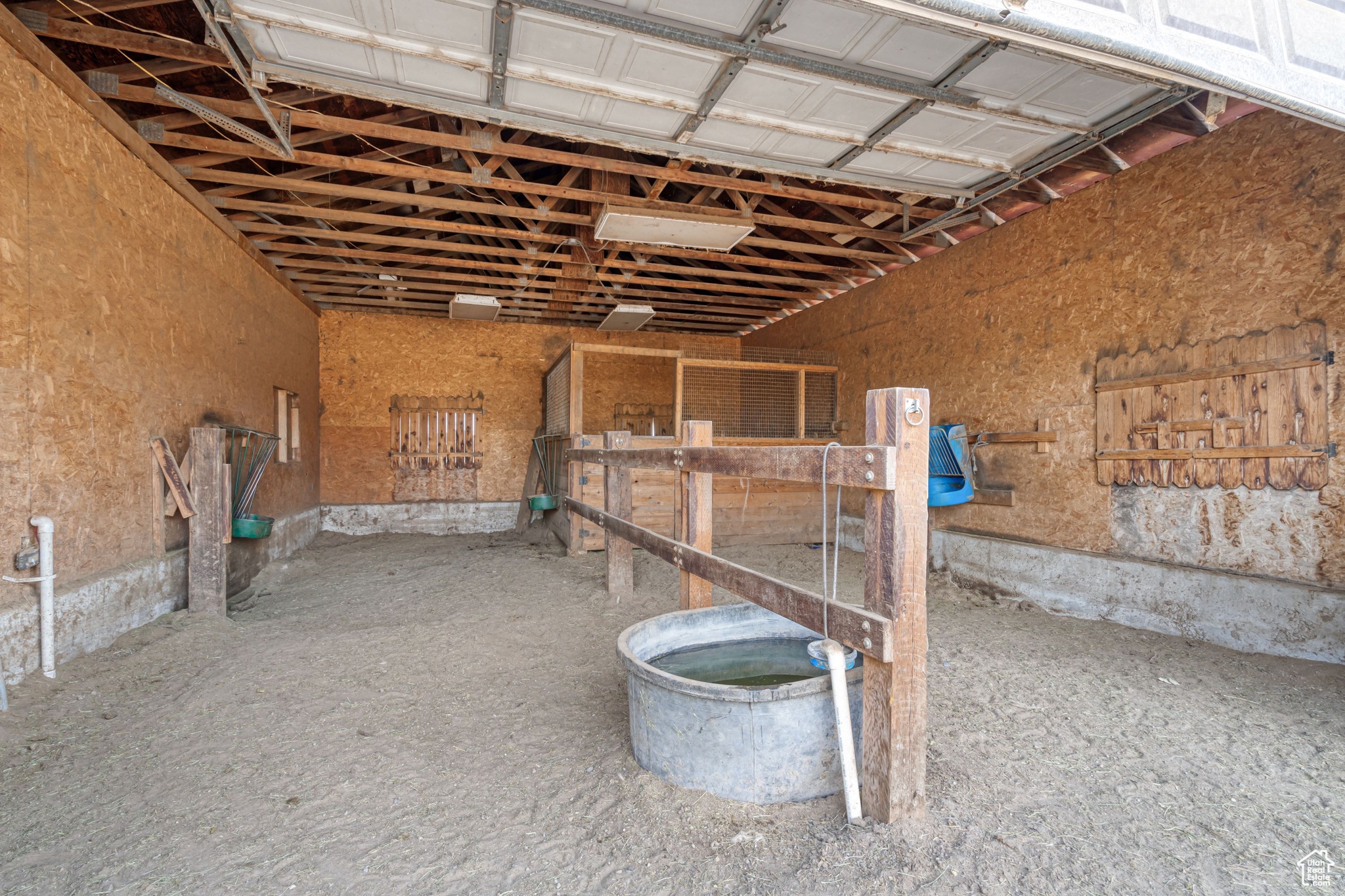 5743 S 6300, Hooper, Utah image 41
