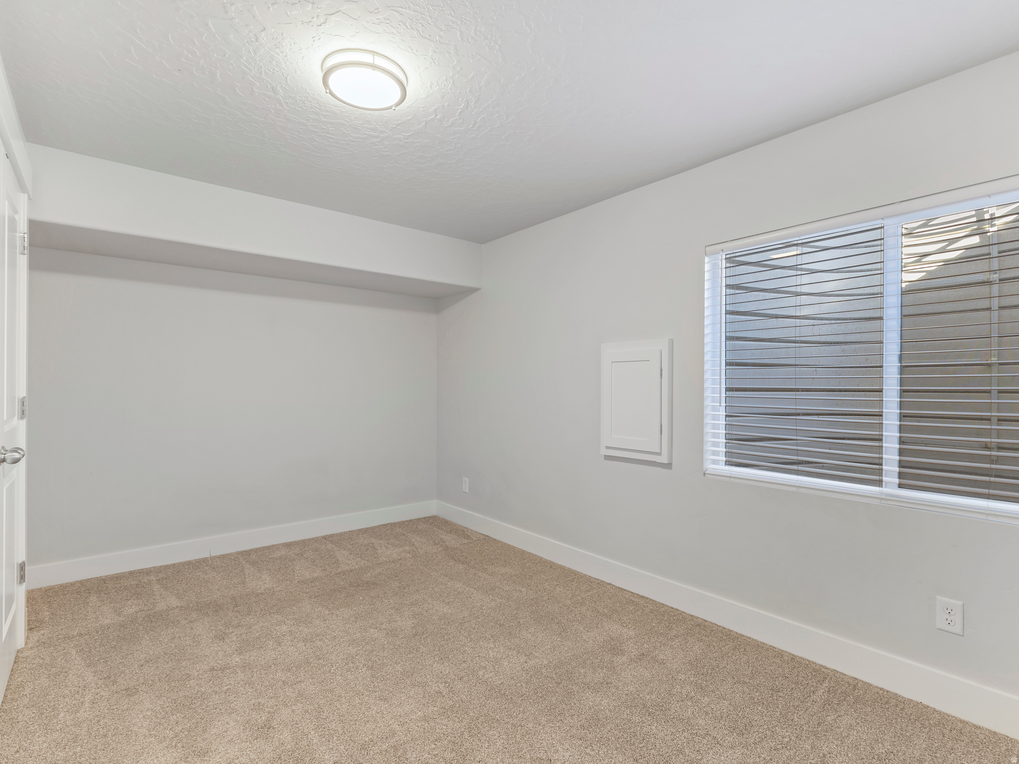 JORDAN WOODS - Residential