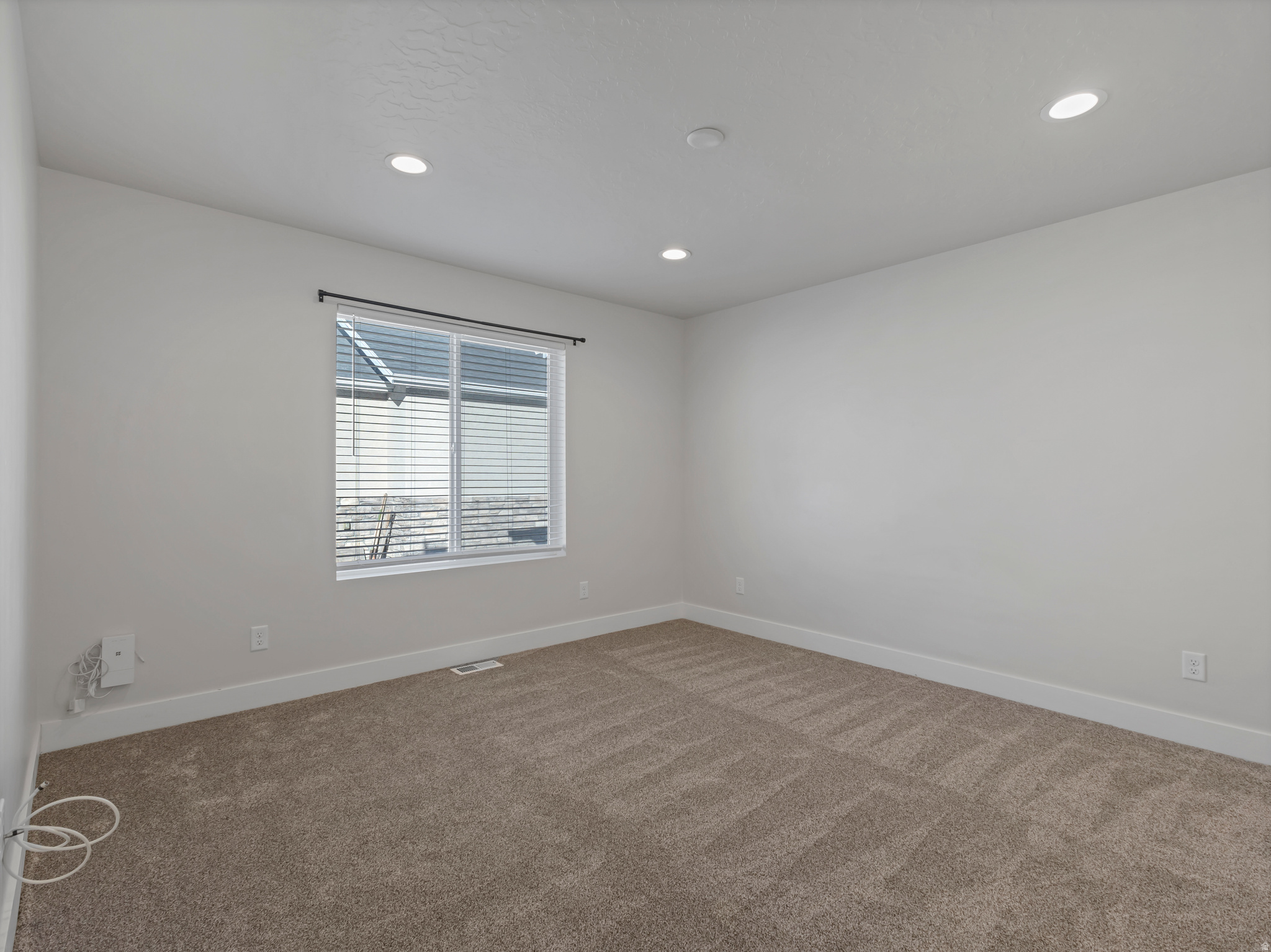 JORDAN WOODS - Residential