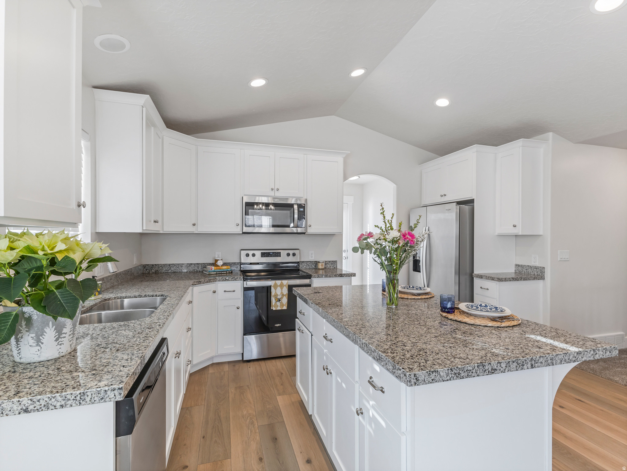 JORDAN WOODS - Residential