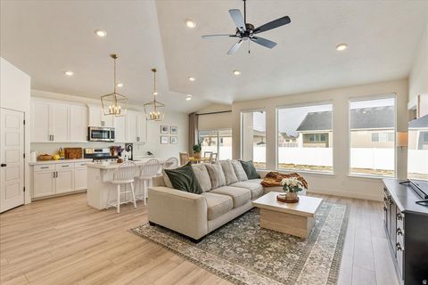 Photo of 1573 E LYNX LN, Eagle Mountain, UT 84005 (MLS # 2117116)