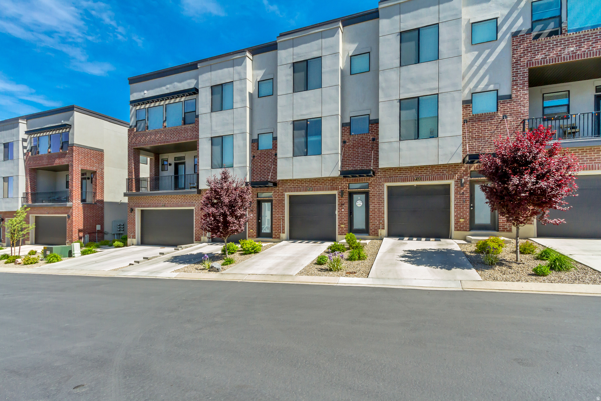 PARK LOFTS - Residential