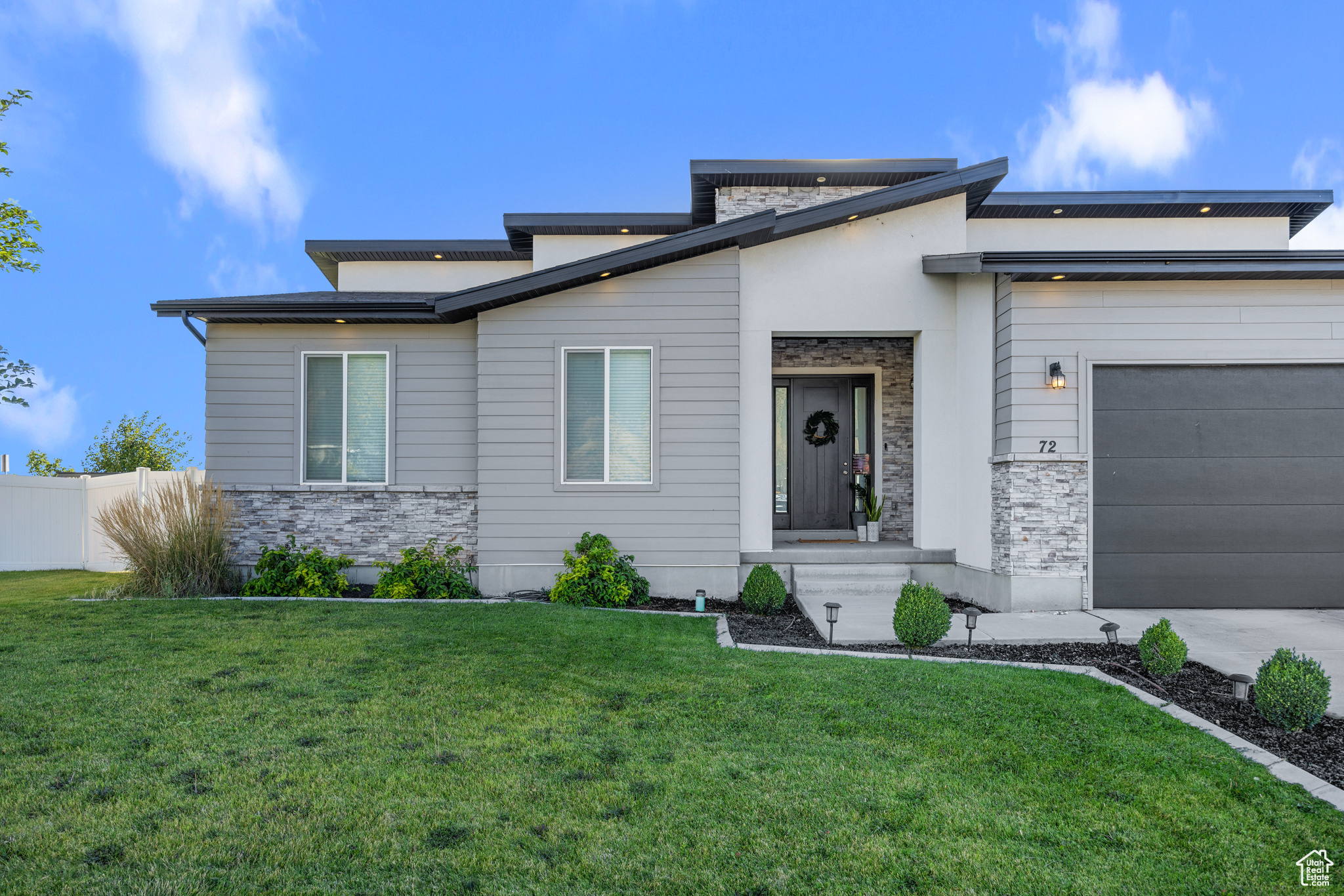 CANYON VISTA - Residential