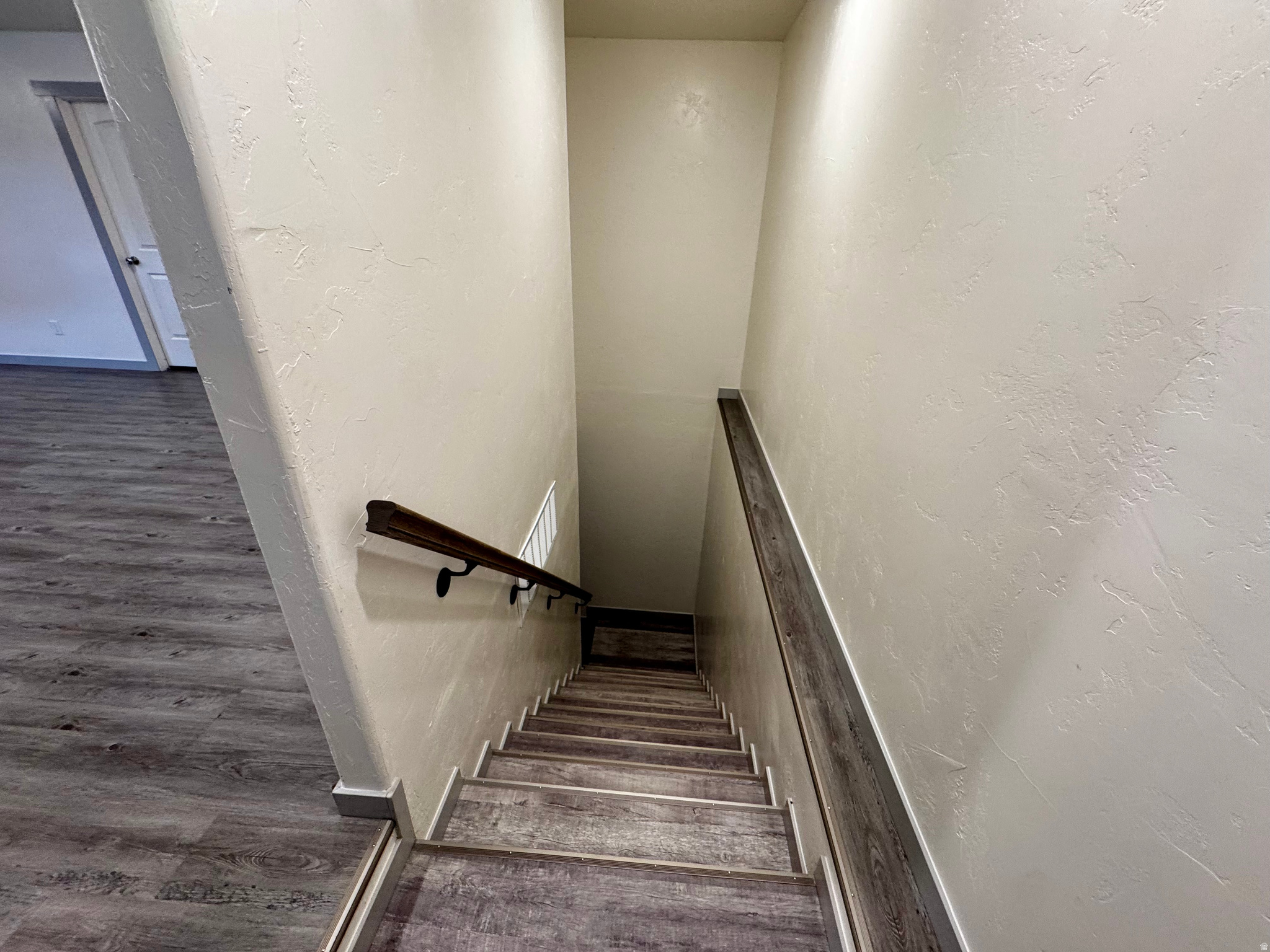 RIVER HEIGHTS - Residential