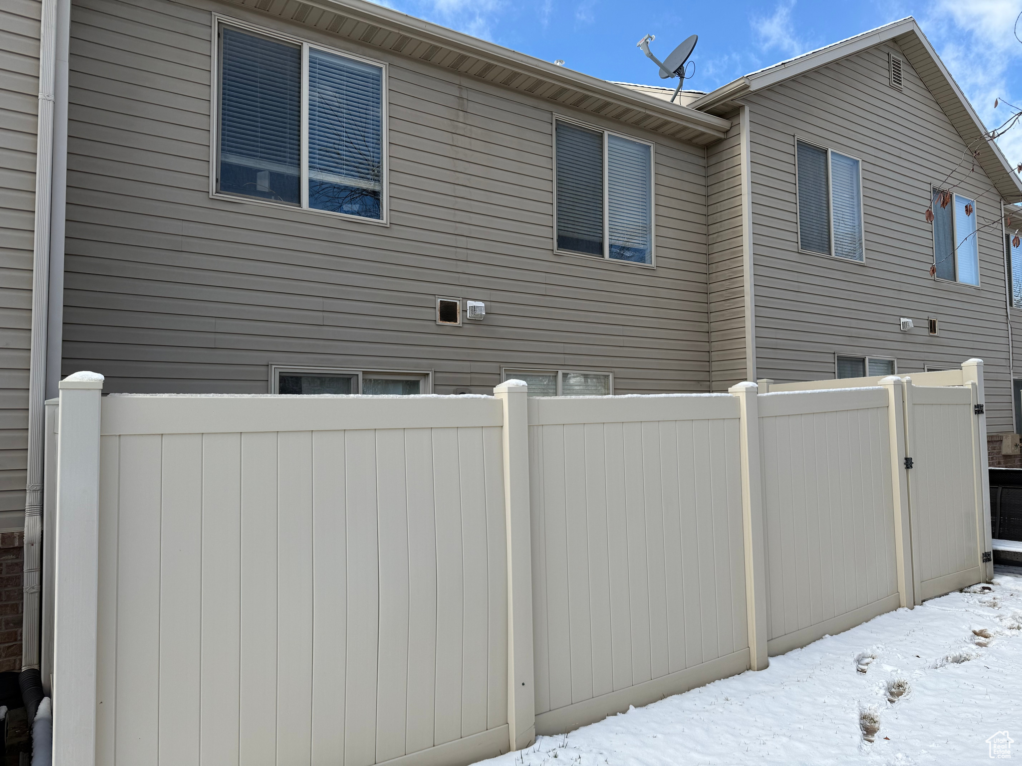 EVANS COVE AT ANTELOPE VILLAGE - Residential