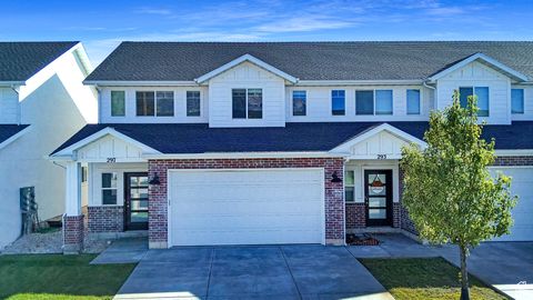 Photo of 297 E 1500 N, Harrisville, UT 84404 (MLS # 2115783)