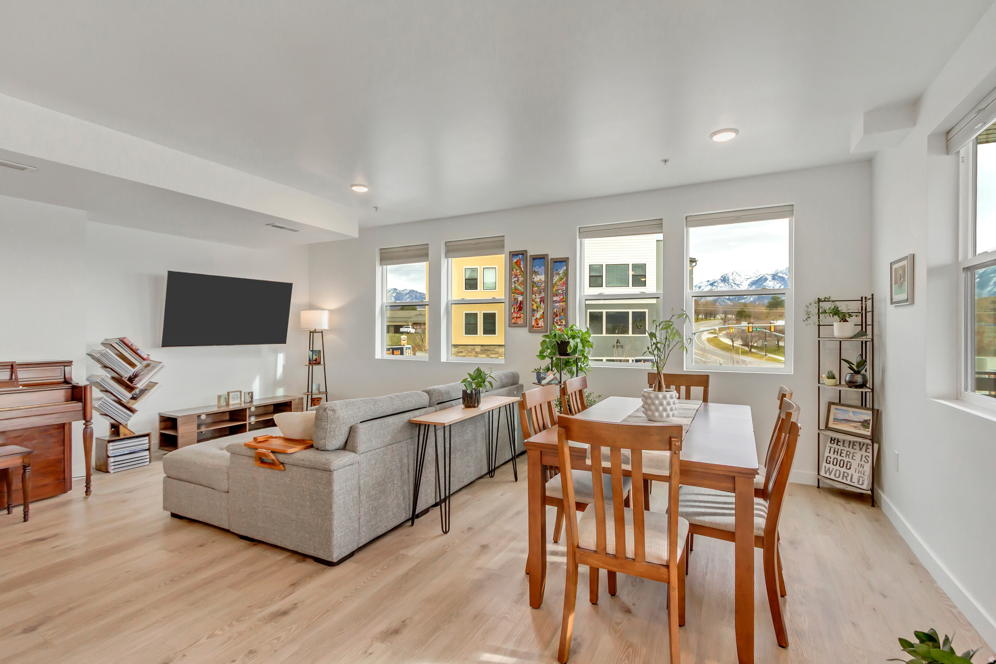 JORDAN HEIGHTS - Residential