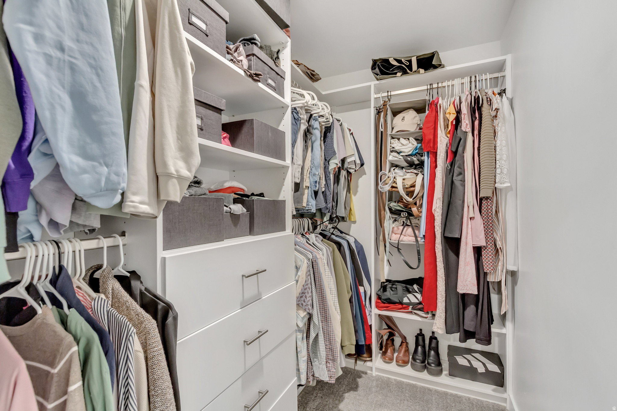 JORDAN HEIGHTS - Residential