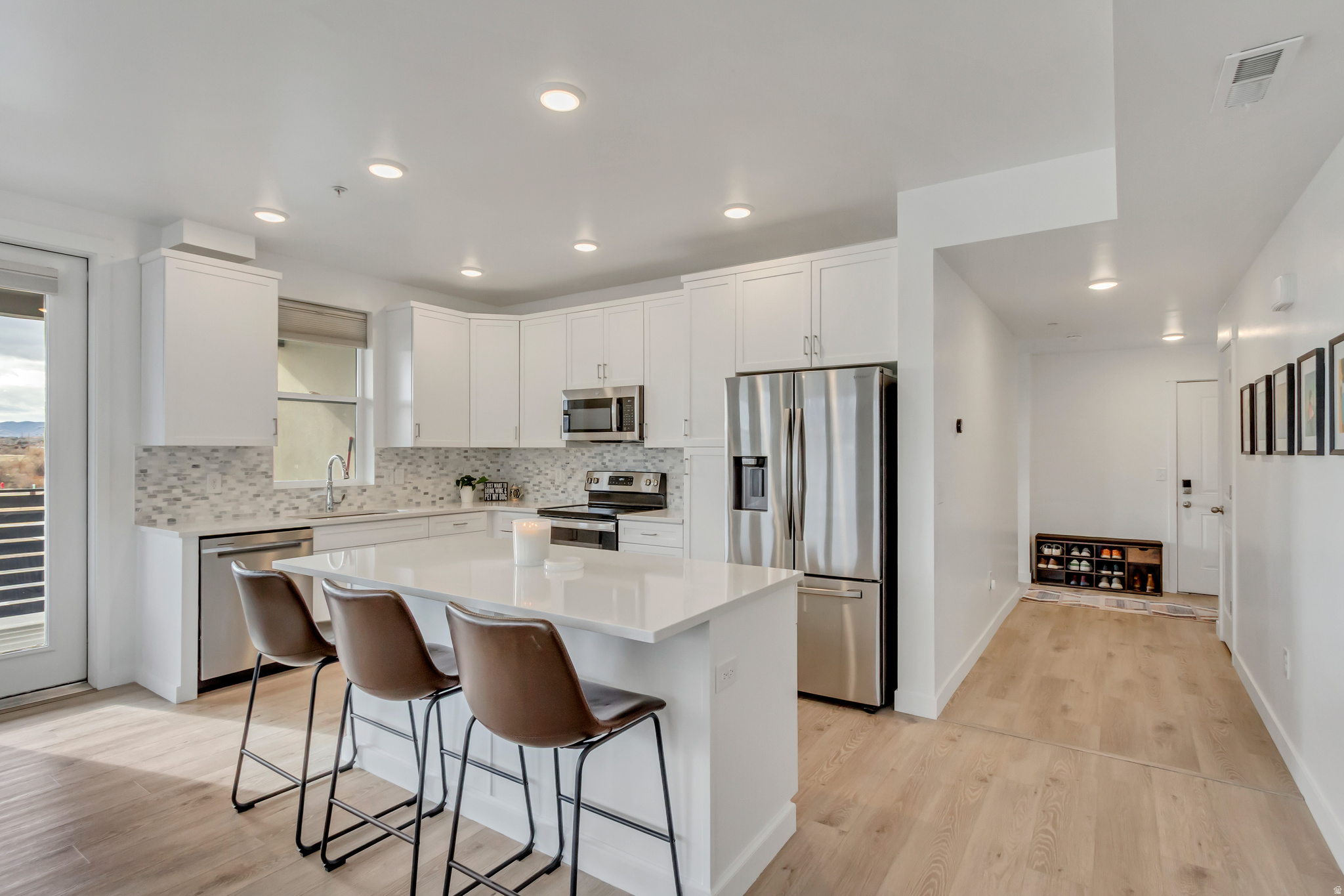 JORDAN HEIGHTS - Residential