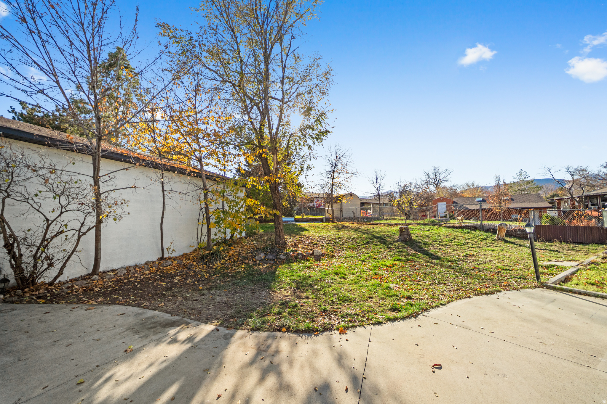 ROYAL WEST - Residential