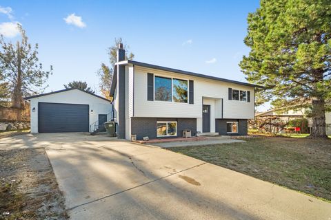 Photo of 7057 W CIMMARRON DR, West Valley City, UT 84128 (MLS # 2124765)