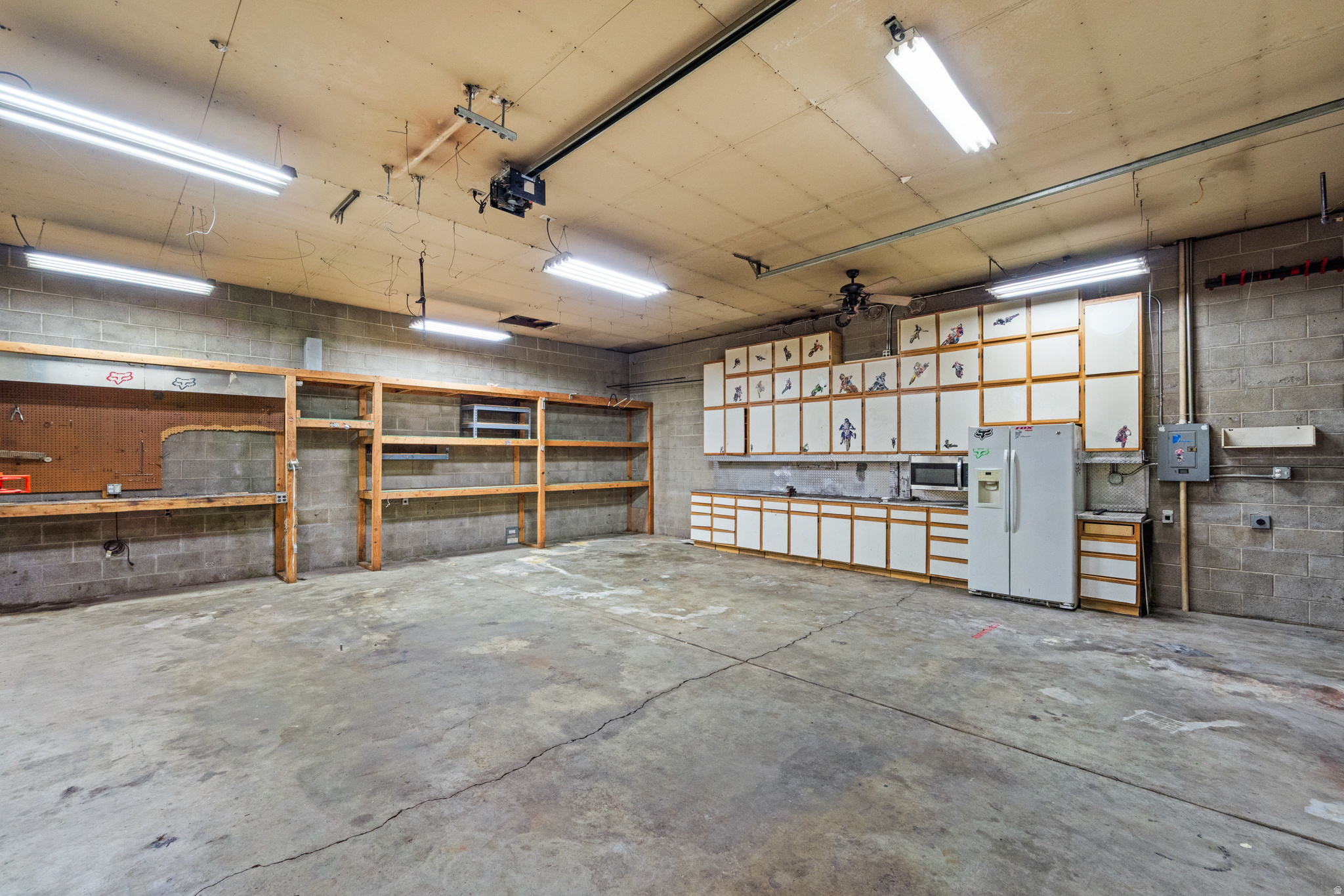 ROYAL WEST - Residential