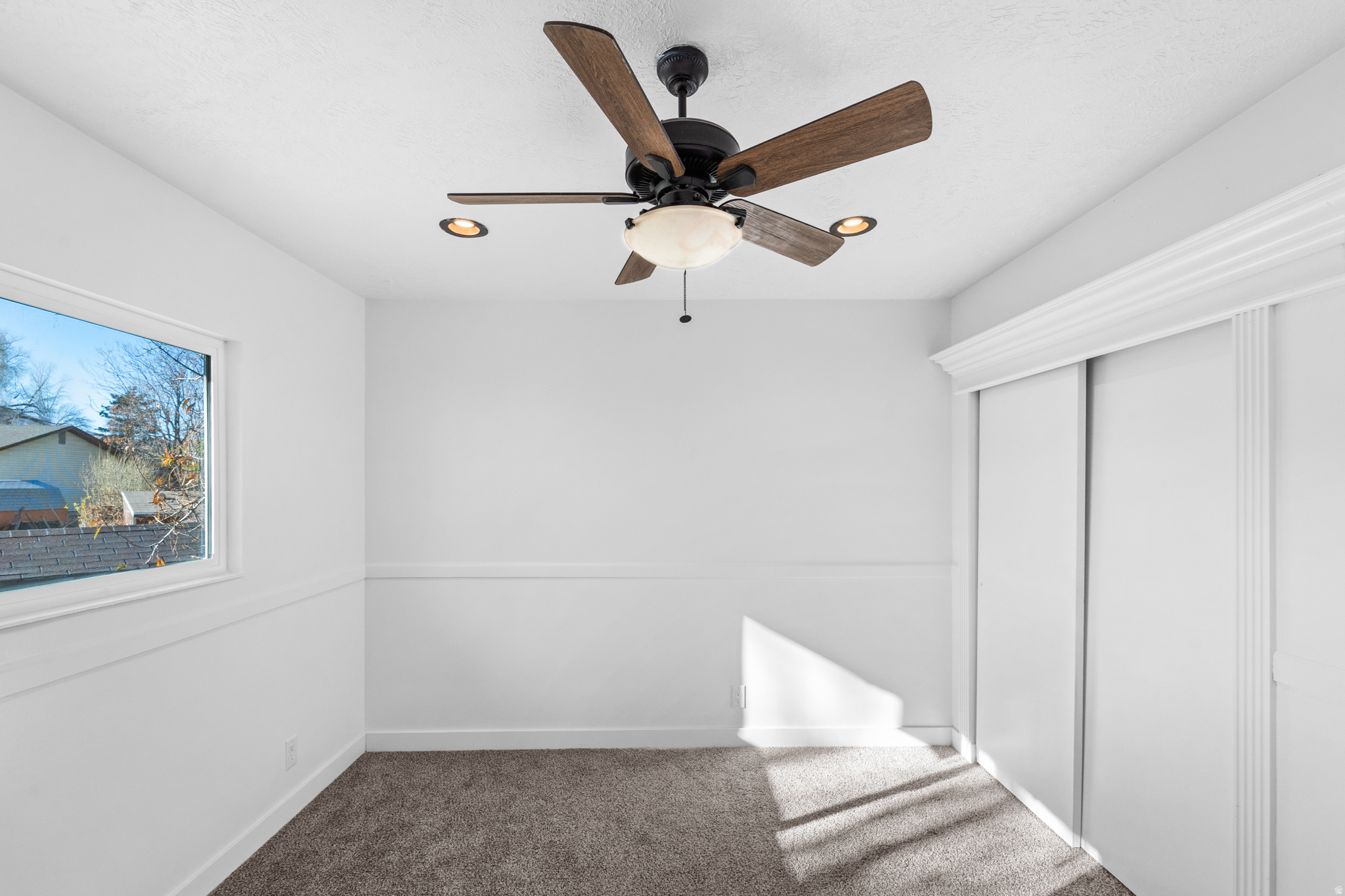 ROYAL WEST - Residential