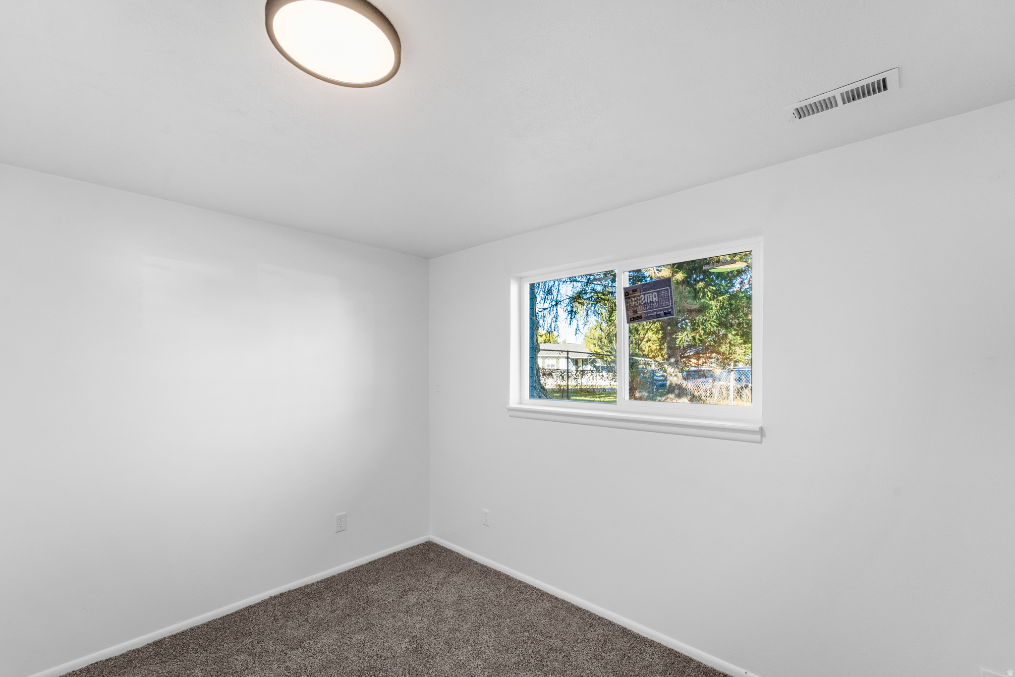 ROYAL WEST - Residential