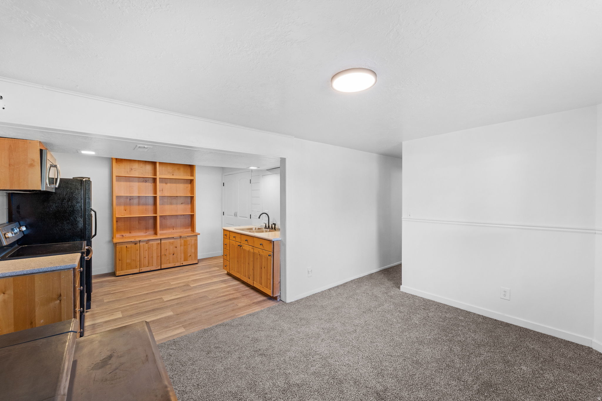 ROYAL WEST - Residential