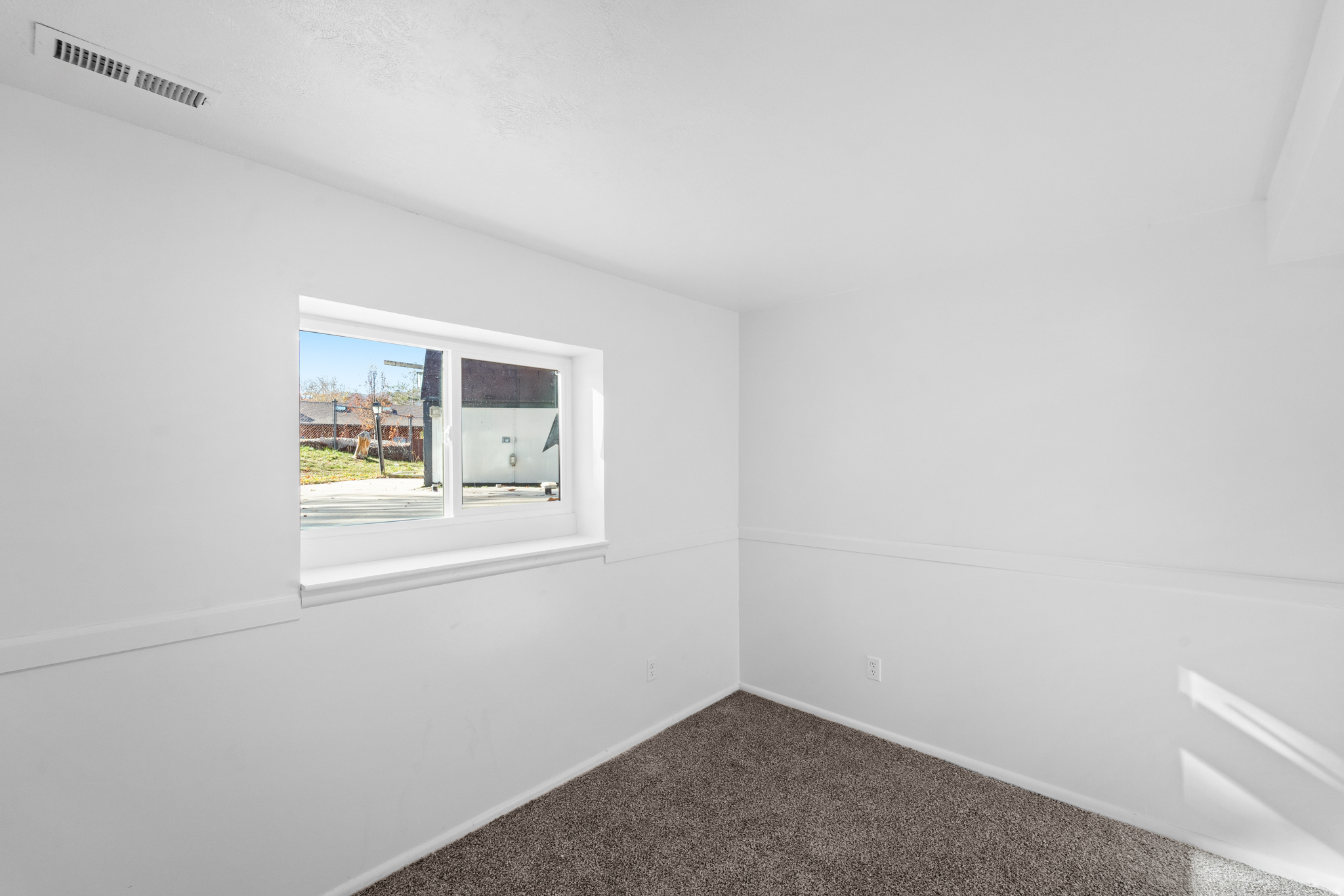 ROYAL WEST - Residential