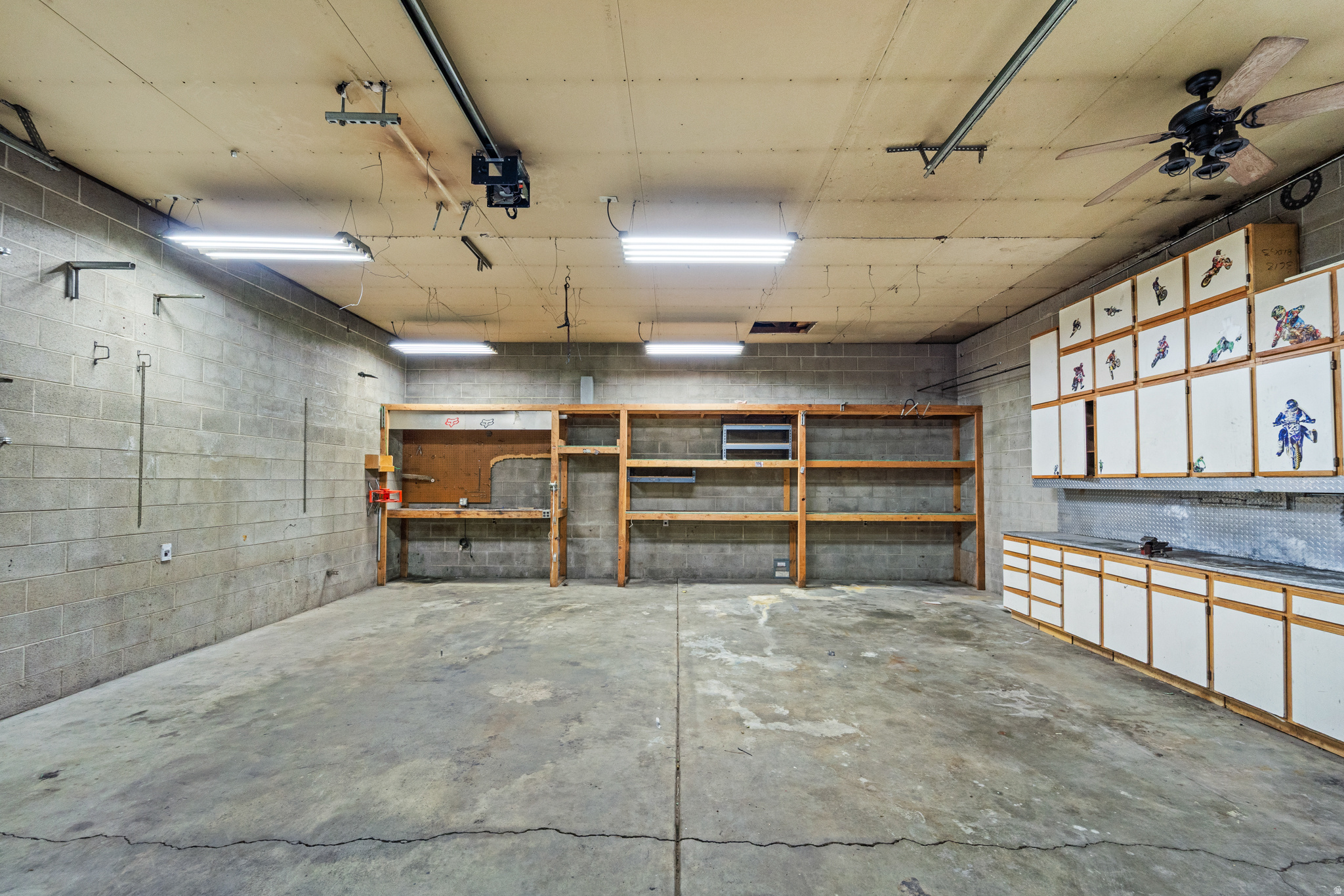 ROYAL WEST - Residential