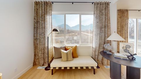 Tiny photo for 412 E LUNA CIR #62, Salem, UT 84653 (MLS # 2126756)