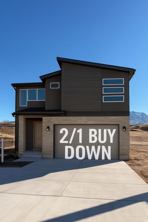 Photo of 412 E LUNA CIR #62, Salem, UT 84653 (MLS # 2126756)