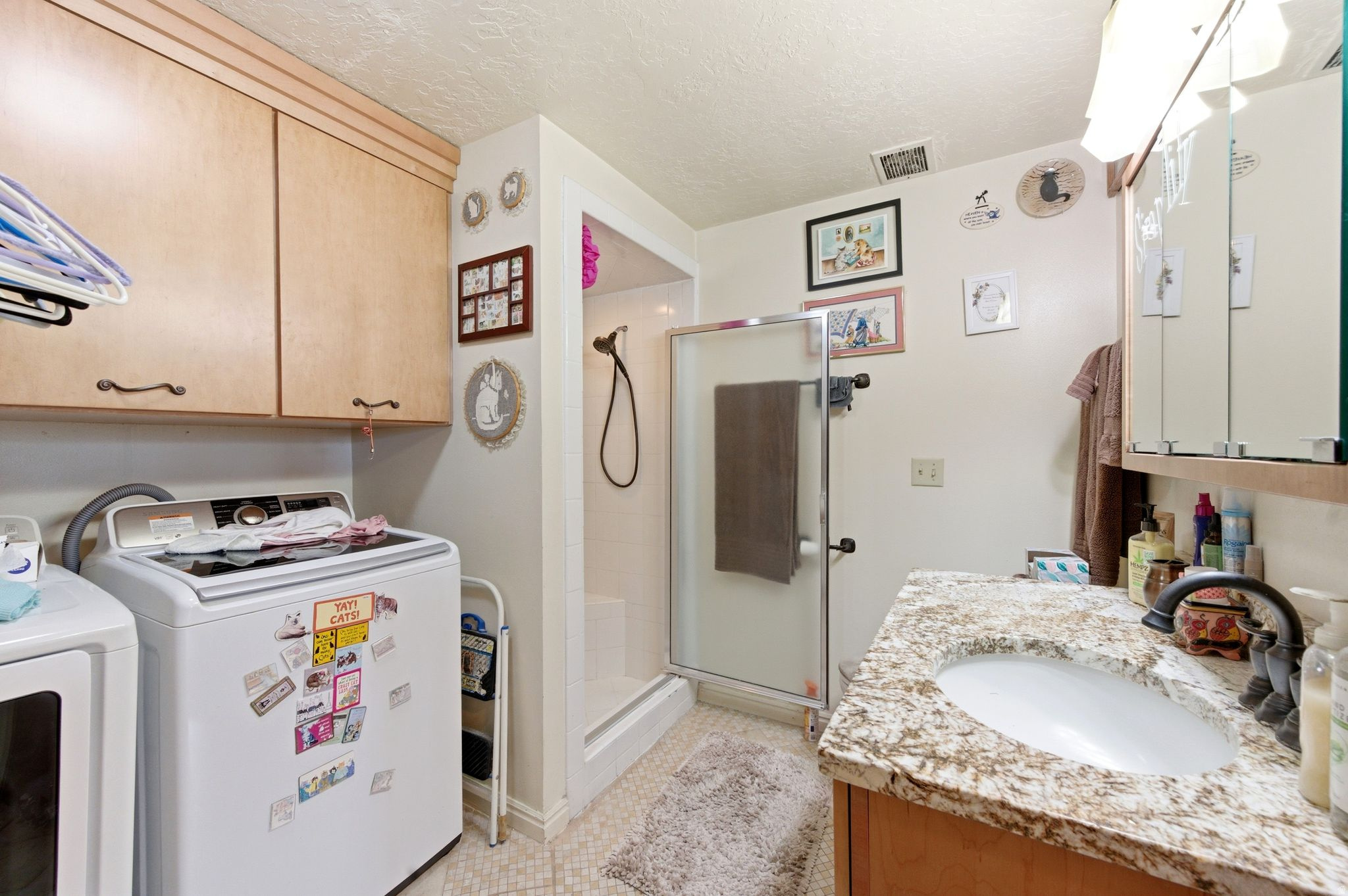 VALLEY HILLS - Residential