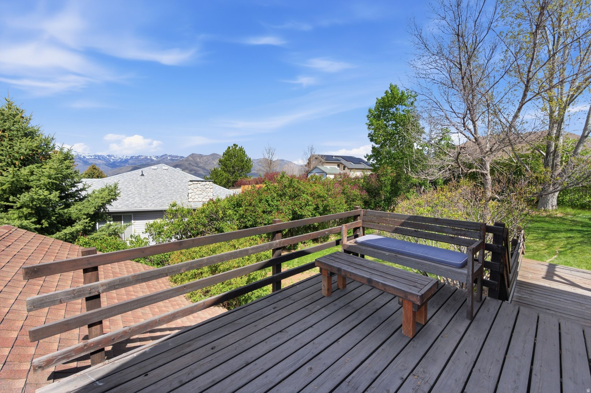 VALLEY HILLS - Residential