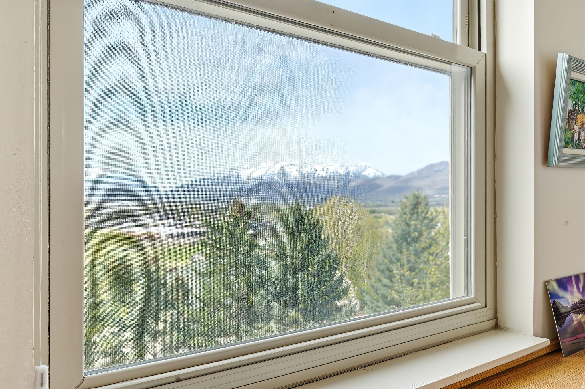 VALLEY HILLS - Residential