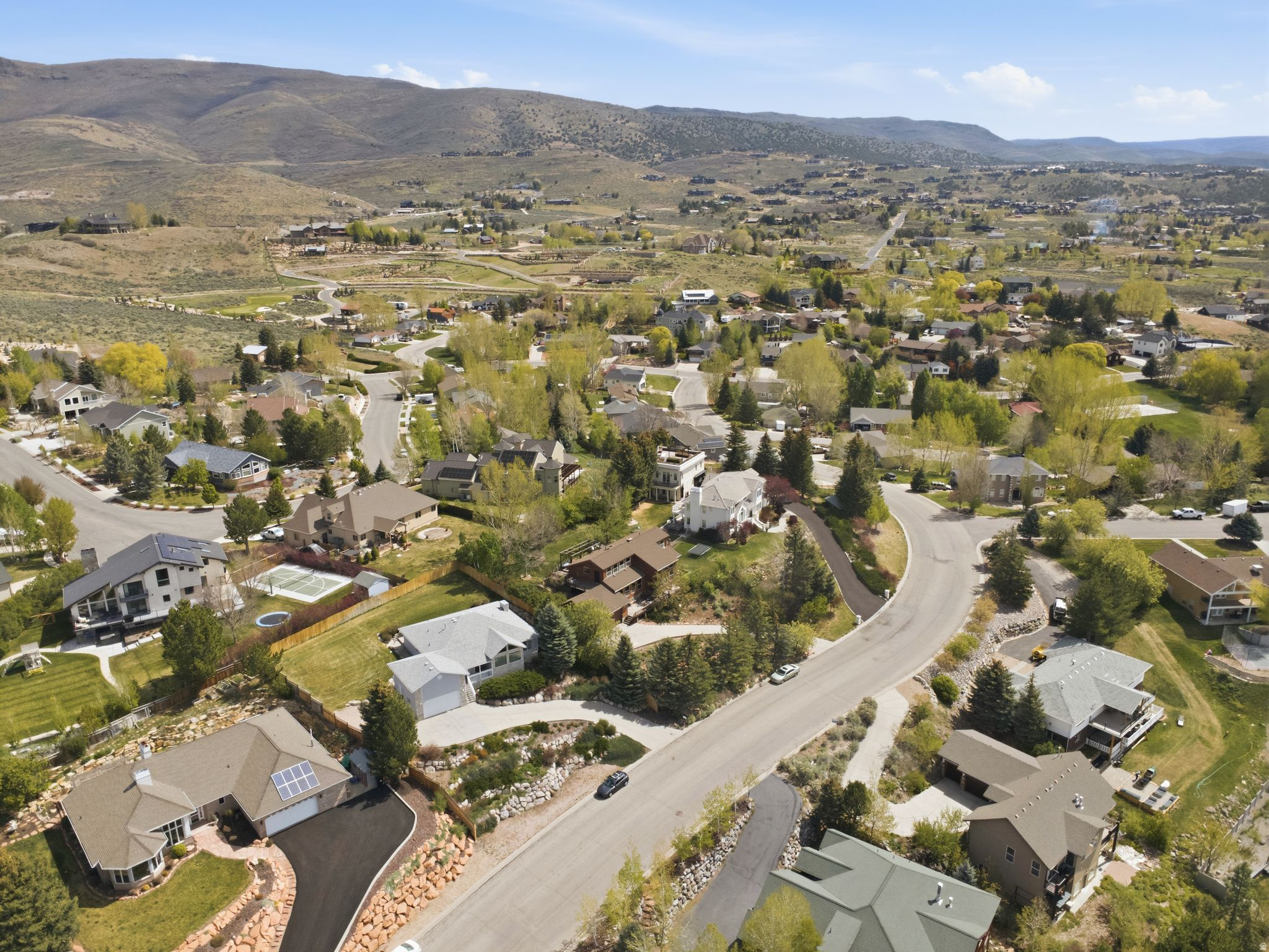 VALLEY HILLS - Residential