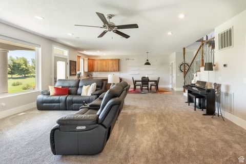Tiny photo for 24 N EMERAUD DR, Saint George, UT 84770 (MLS # 2115145)