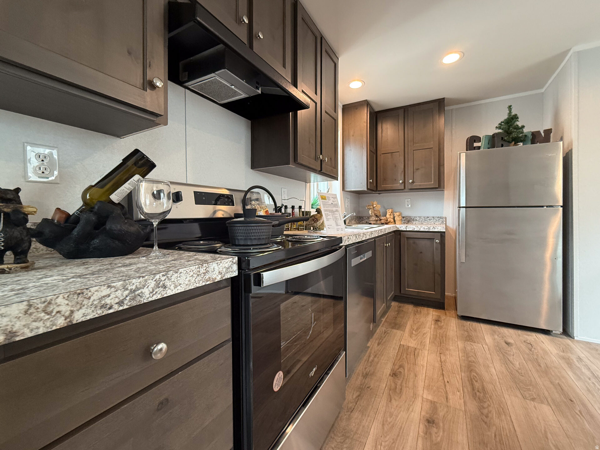 VALLEY VIEW MOBILE HOME PARK - Residential