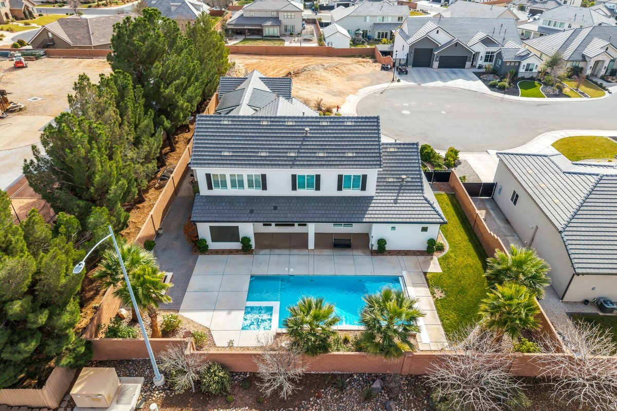 VENTANA RIDGE - Residential