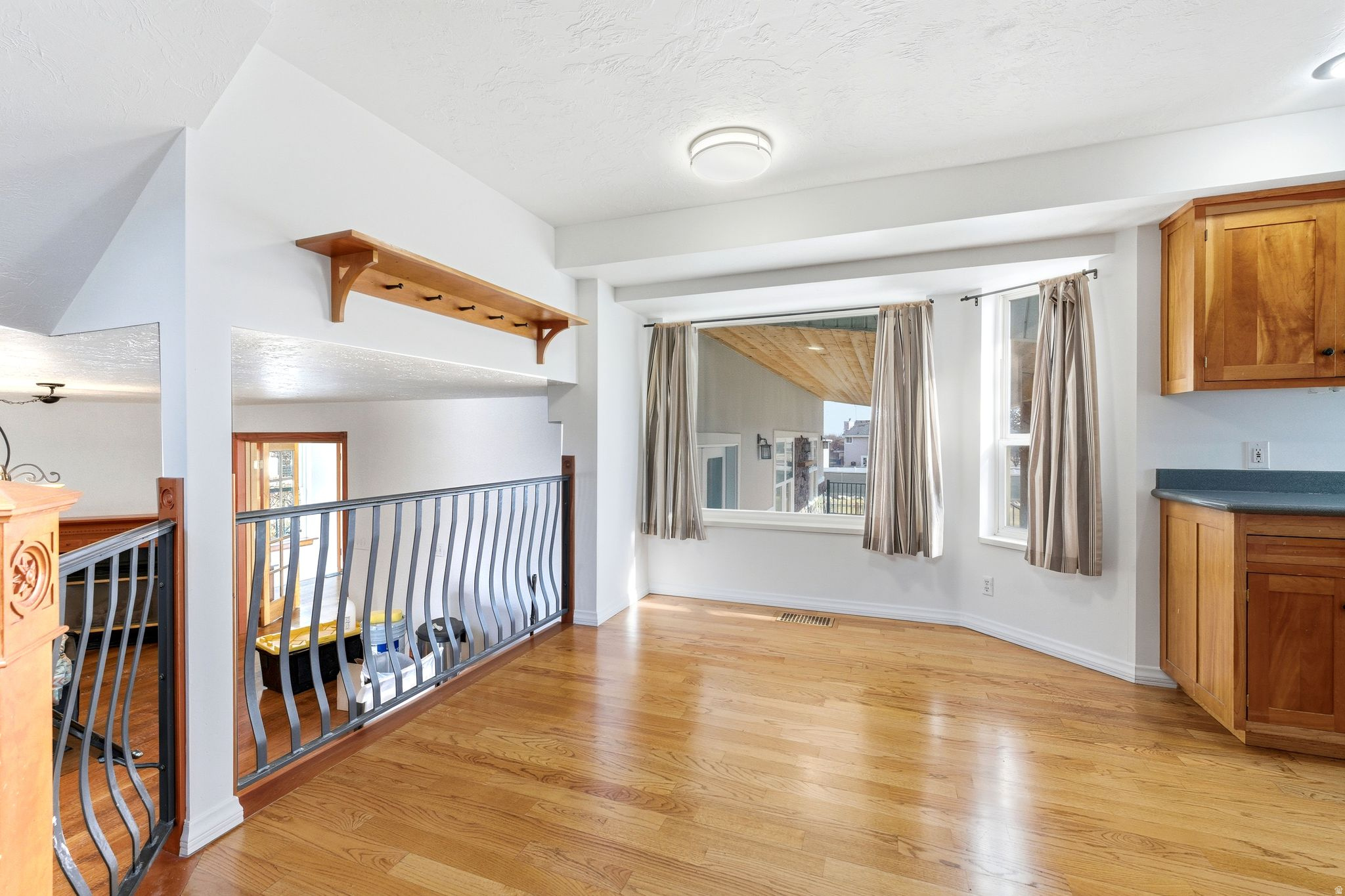 SUNSET DOWNS #2 - Residential