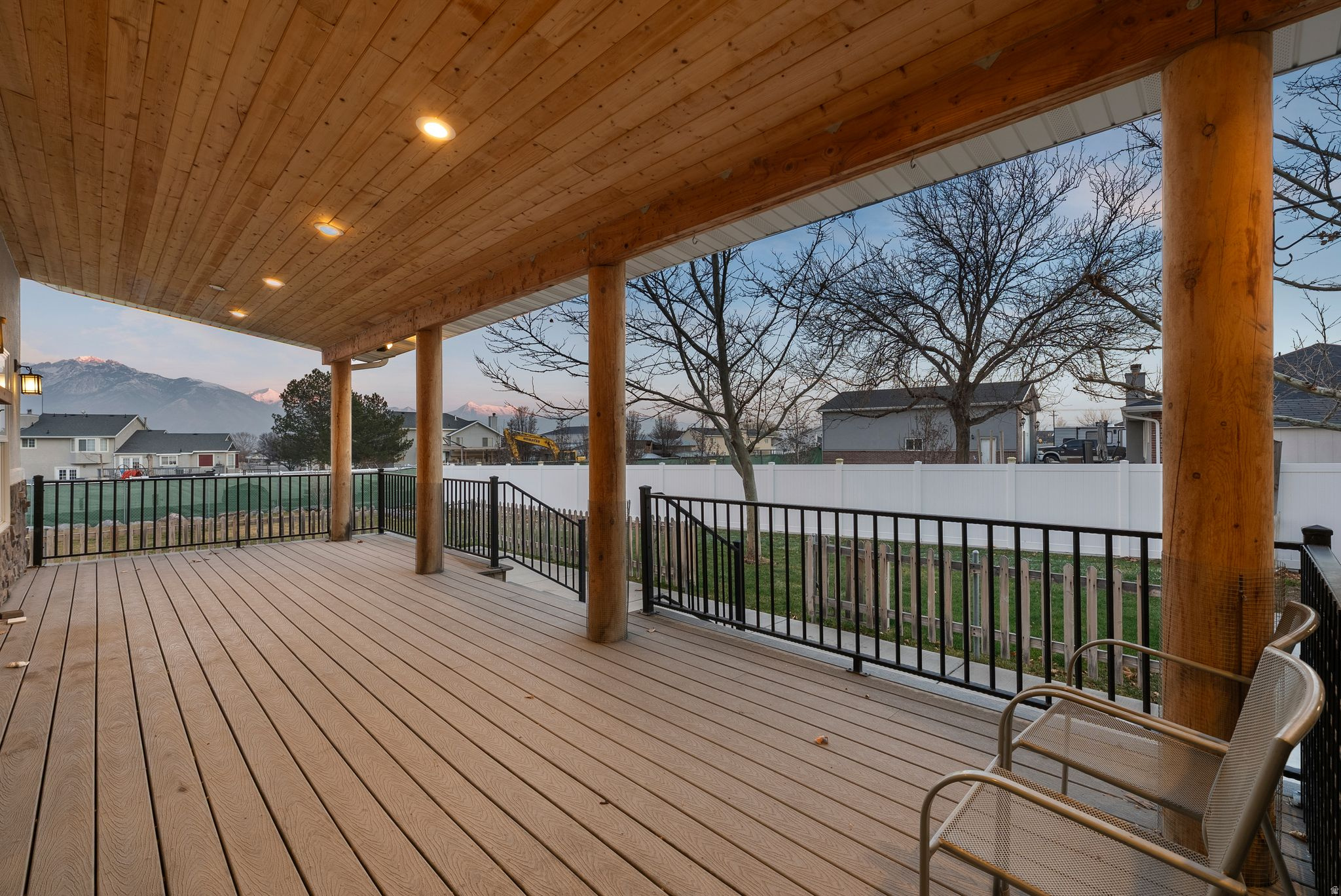 SUNSET DOWNS #2 - Residential