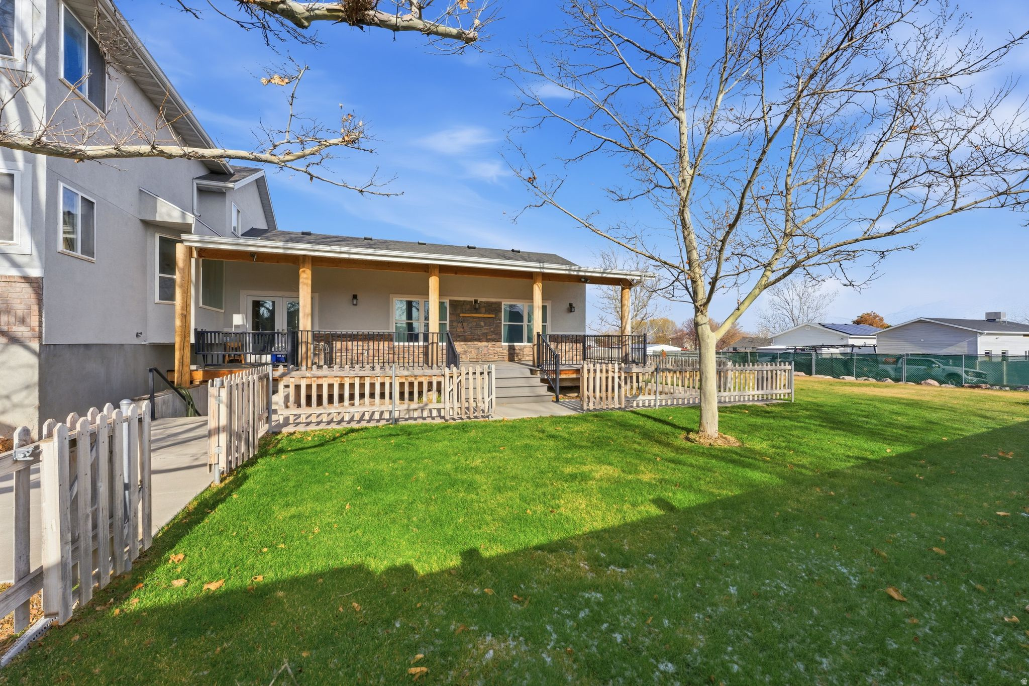 SUNSET DOWNS #2 - Residential