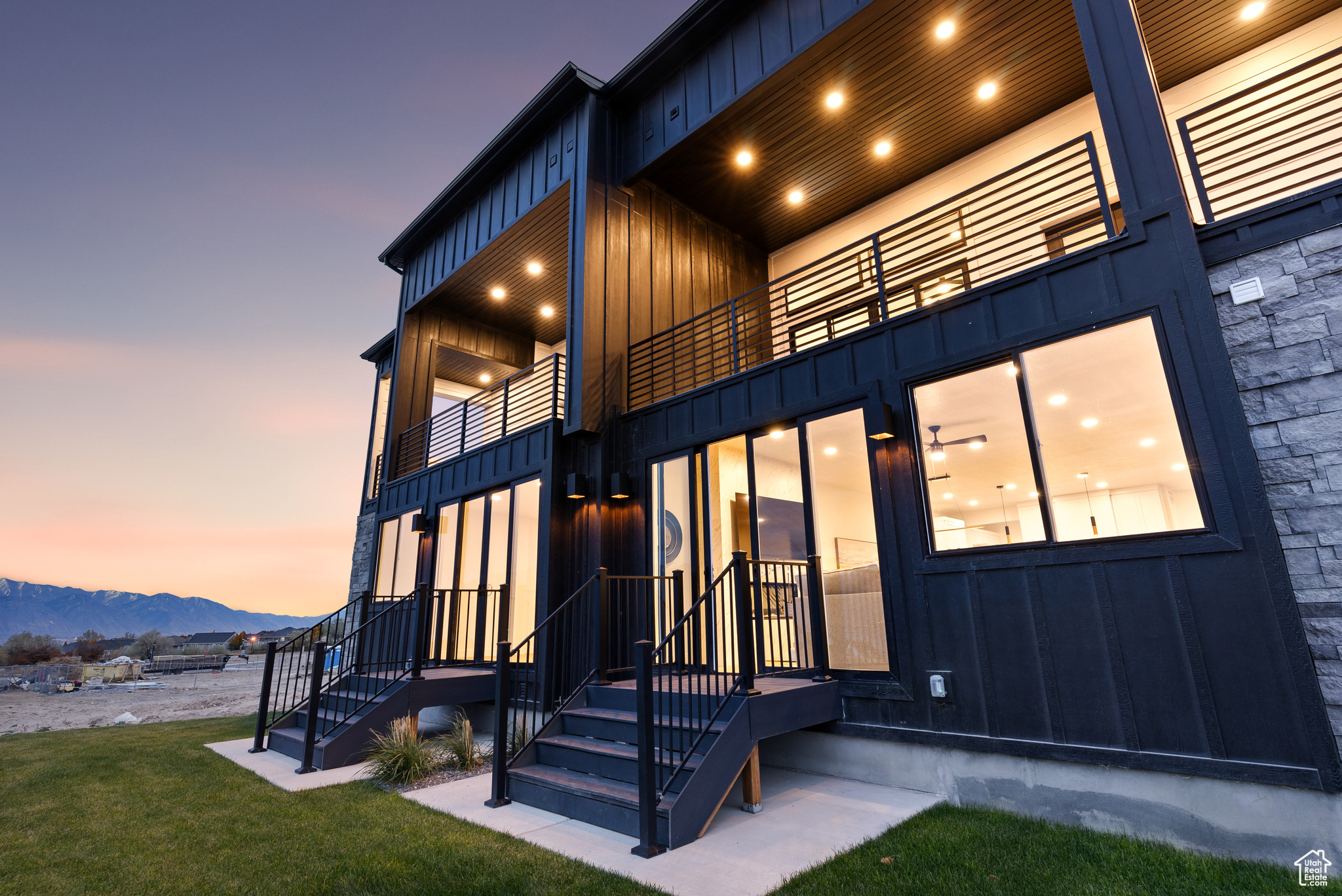 FAIRWAY TOWNHOMES - Residential