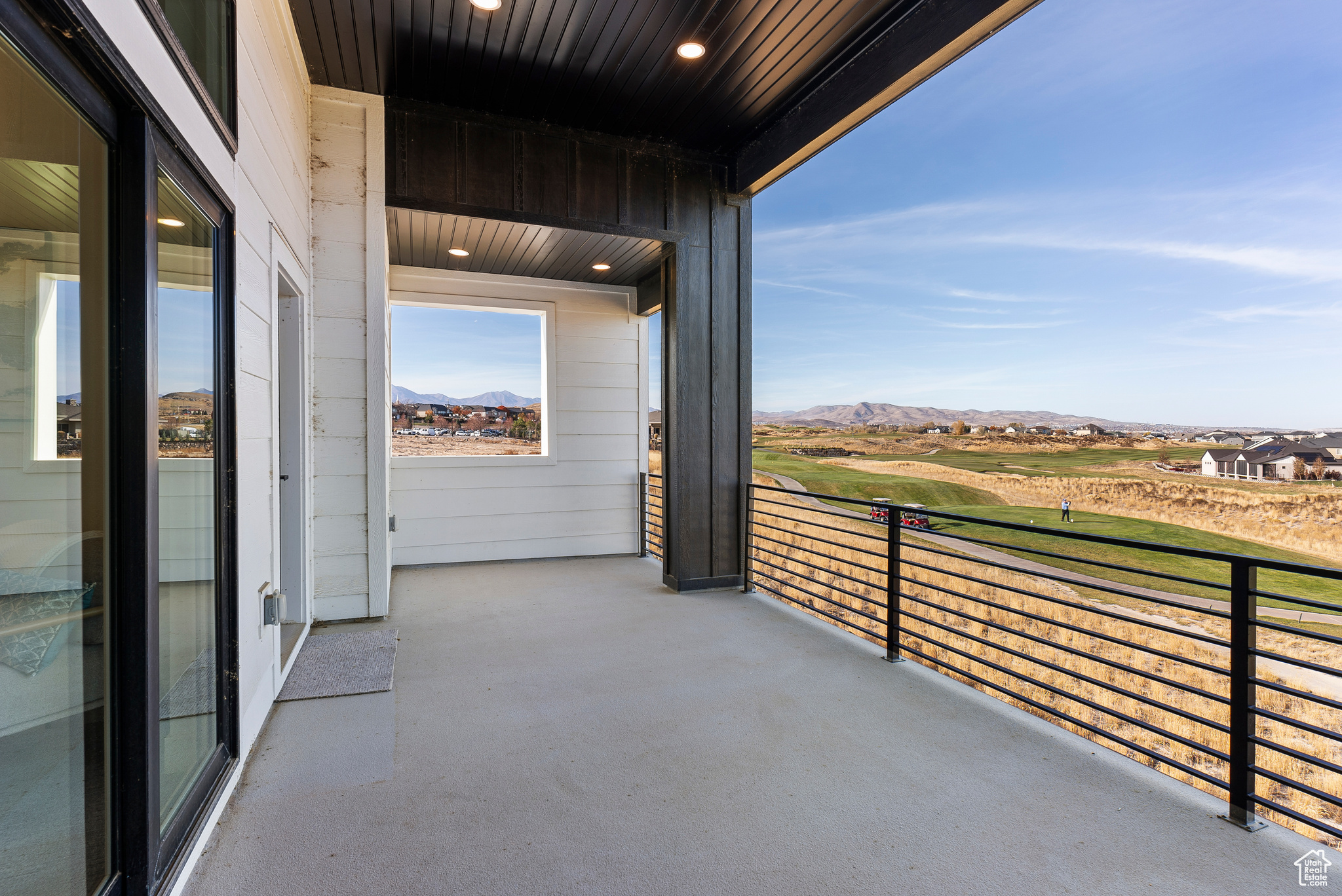 FAIRWAY TOWNHOMES - Residential